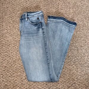 Idyllwind Light Blue Flare